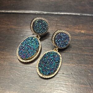 BaubleBar Moonlight or Vina druzy drop earrings look like geodes 🌟